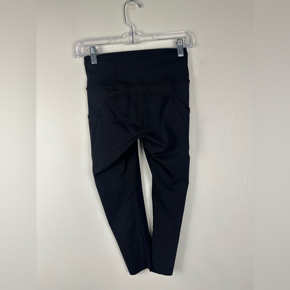 Lululemon Fast & Free Crop II Nulux 19" Leggings Women’s Sz 4 - Picture 8 of 10